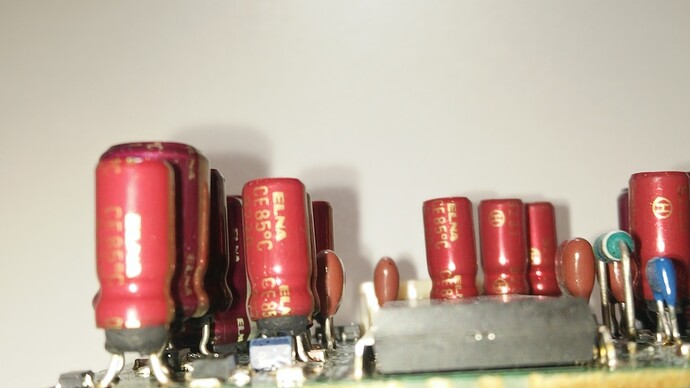 Philips DCC 900 exploded capacitors on AD/DA board